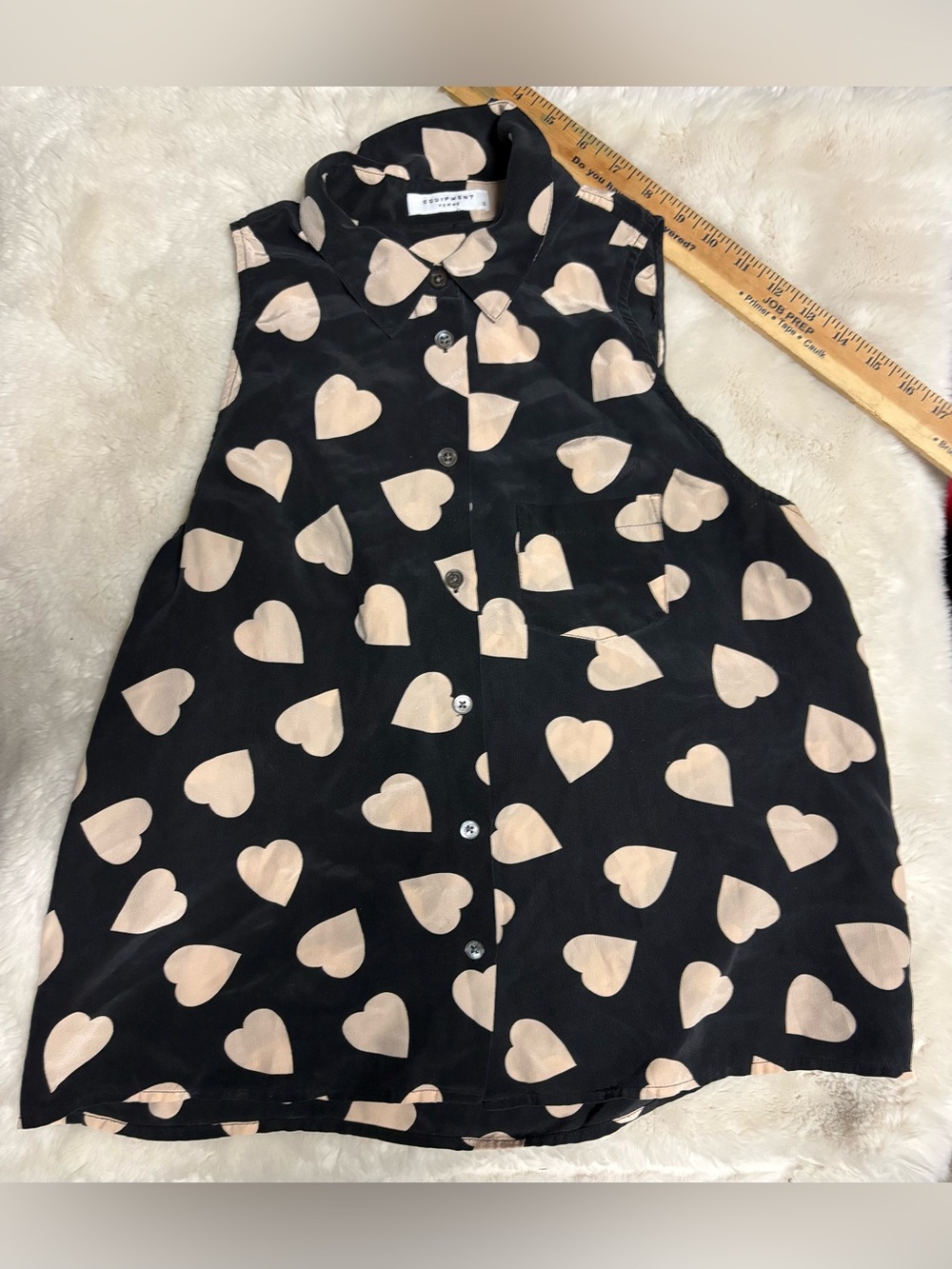 Women’s Silk Button Down Silk Collared Heart Tank 🌵 Small